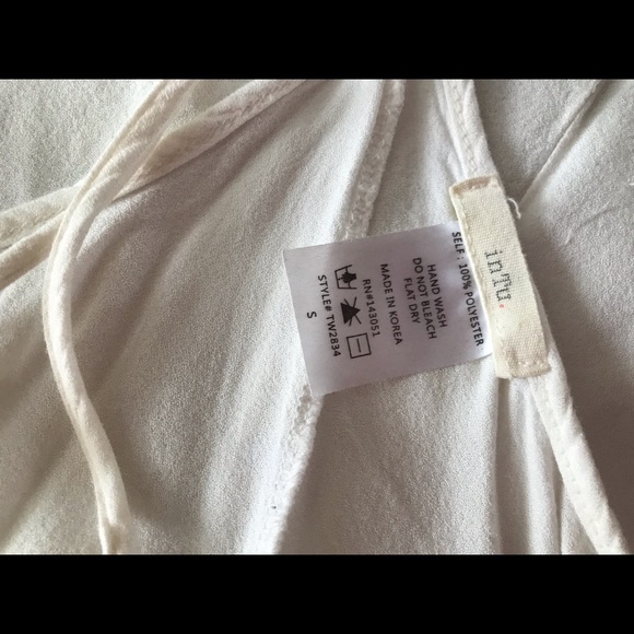 Hire high neck tank - Picture 3 of 3